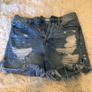 Pistola Cutoff Jean Shorts